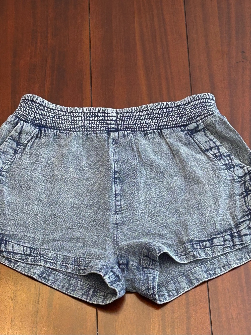 Ripcurl Shorts Size 14 Super Cute - Picture 2 of 9
